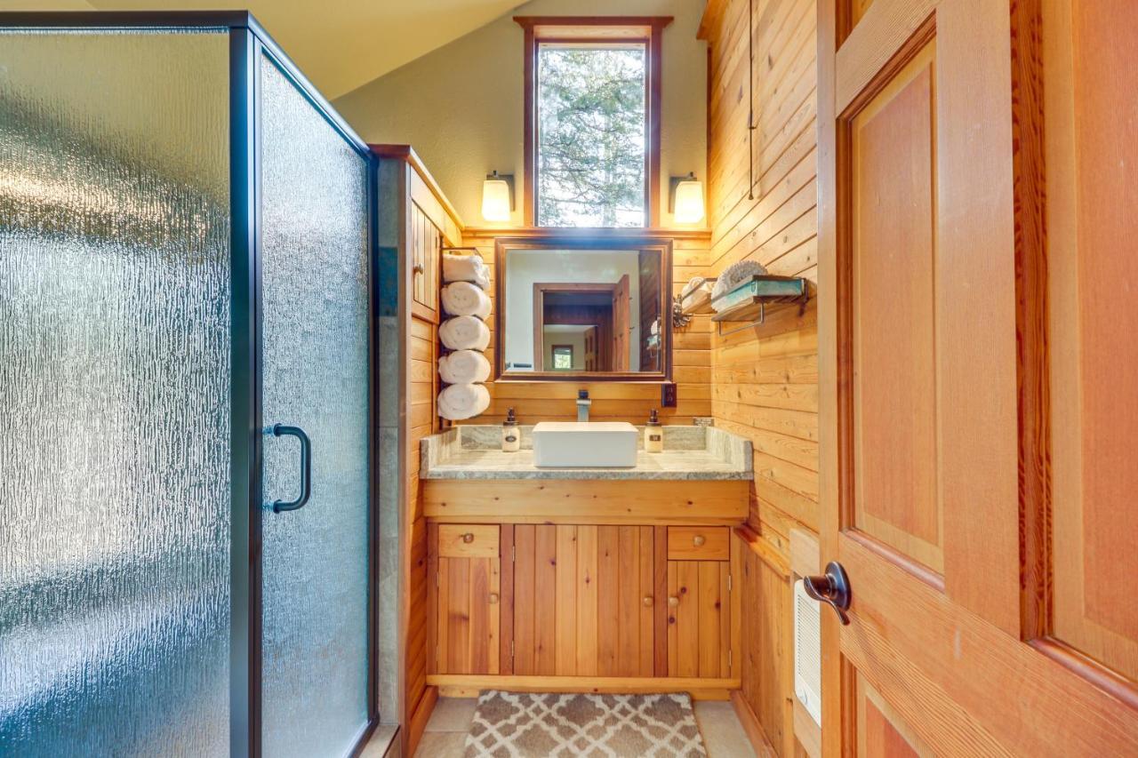 Hungry Horse Cabin With Gas Grill, Near Glacier! Bagian luar foto